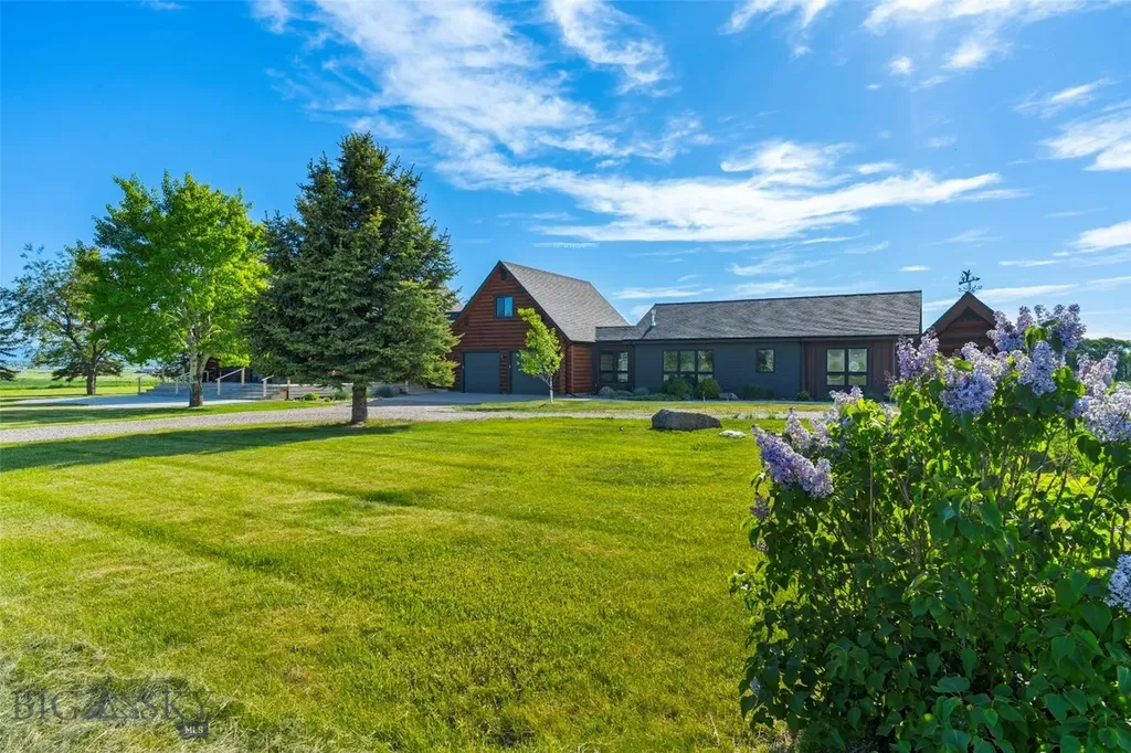 3033 Wes Davis Road Belgrade MT 59714