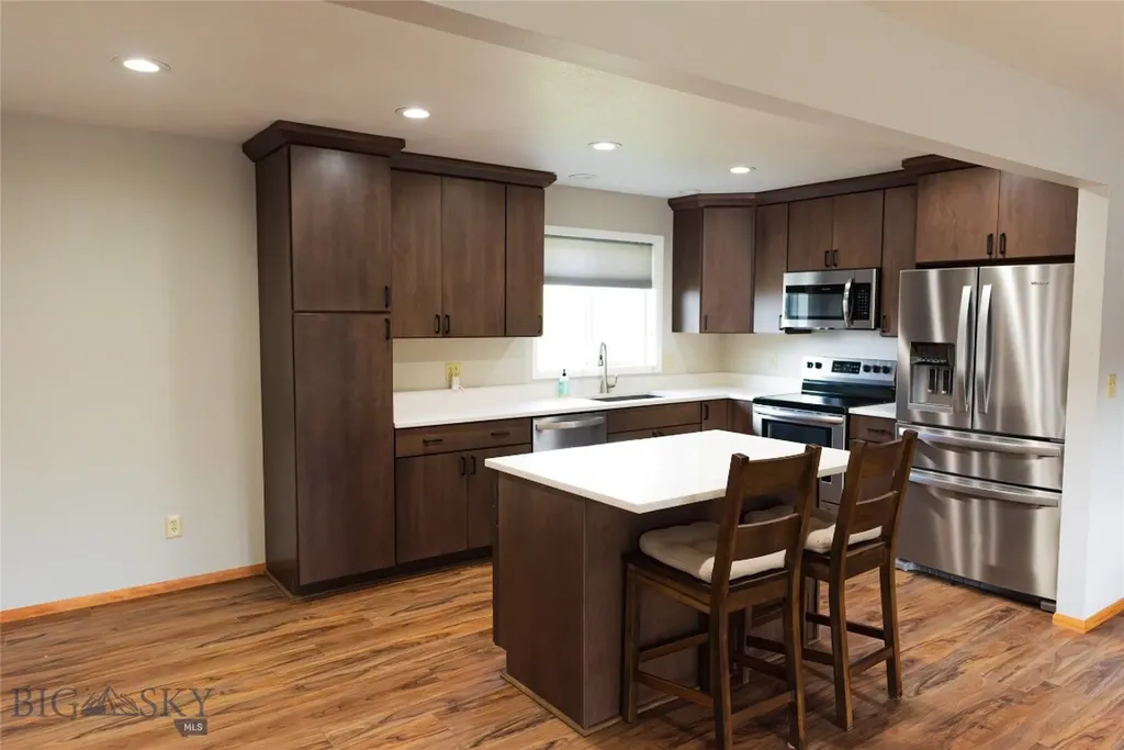 905 Colorado Belgrade MT 59714