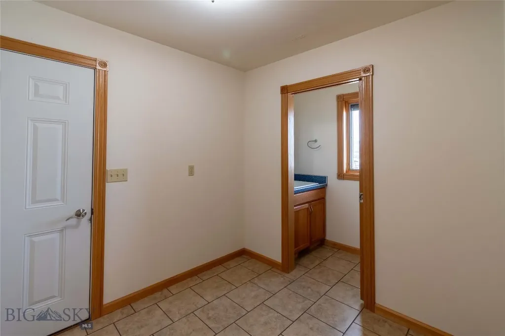 603 W 3rd Avenue Big Timber MT 59011