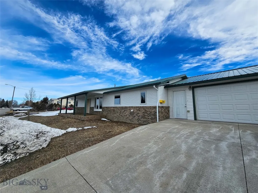 603 W 3rd Avenue Big Timber MT 59011