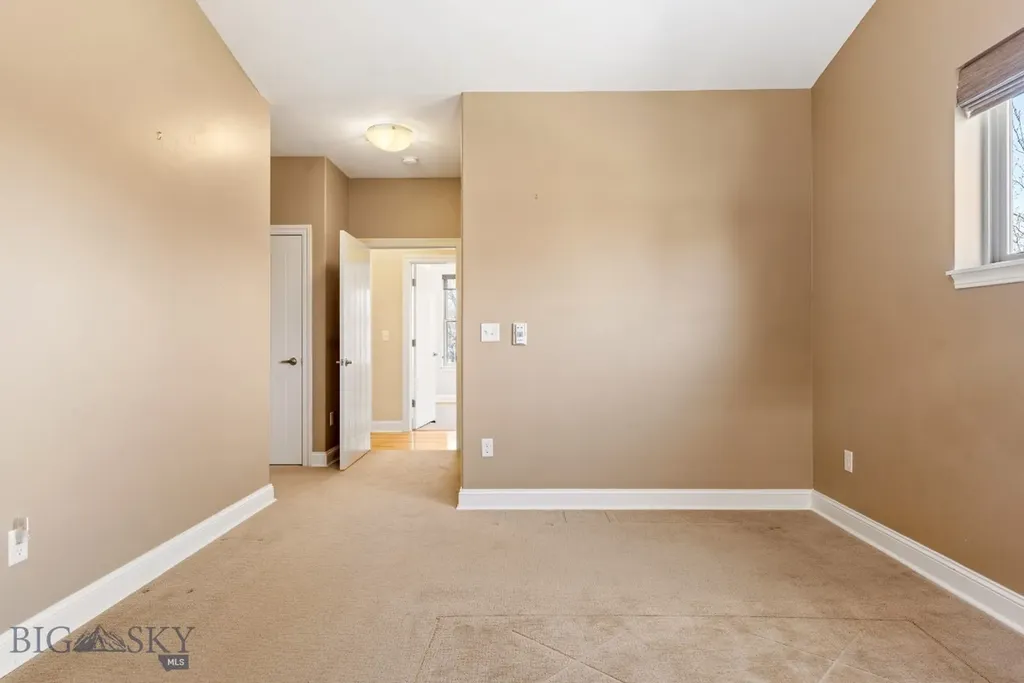 201 Little Creek Bend Livingston MT 59047