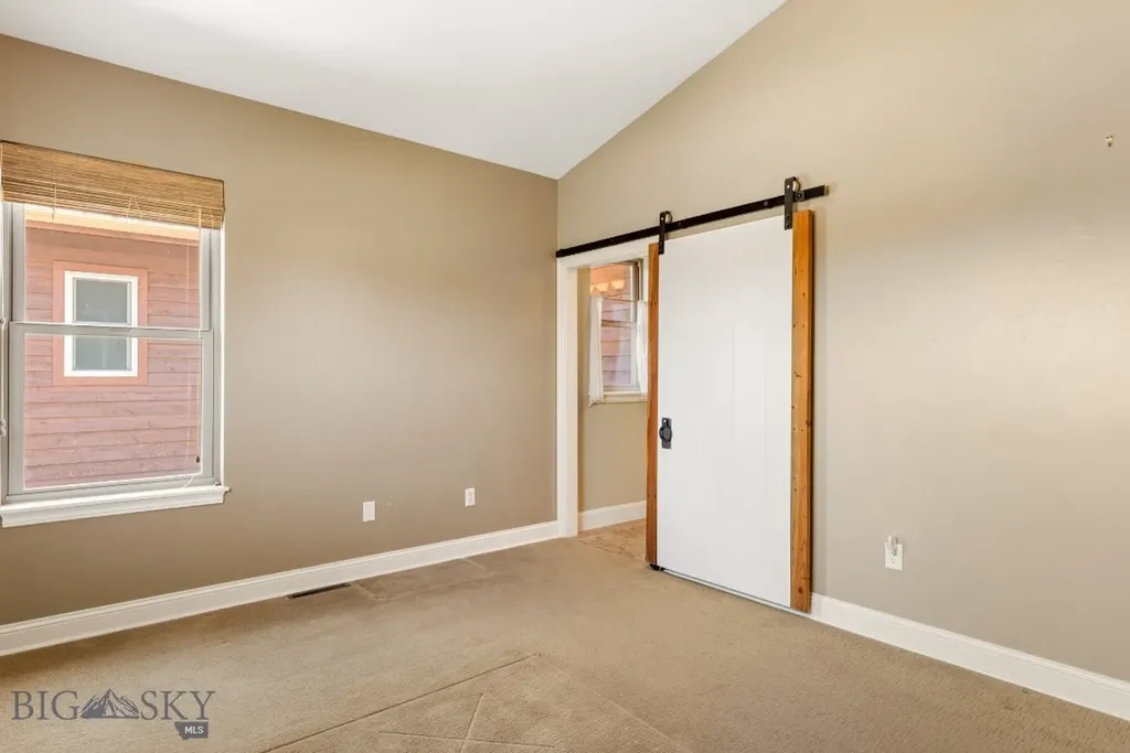 201 Little Creek Bend Livingston MT 59047