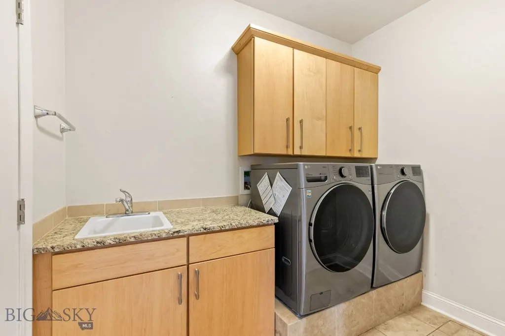 201 Little Creek Bend Livingston MT 59047