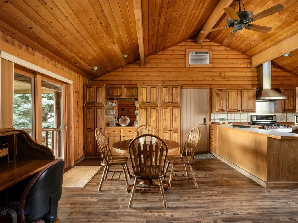 4487 Us Highway 287 N Ennis MT 59729