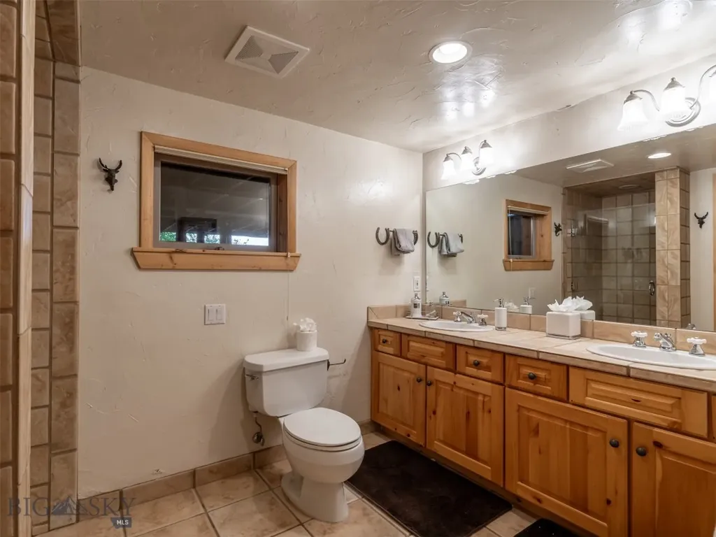 4487 Us Highway 287 N Ennis MT 59729