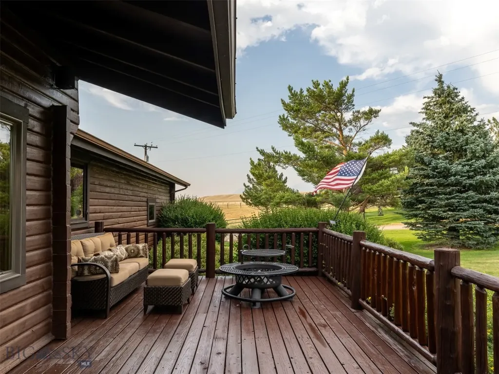 4487 Us Highway 287 N Ennis MT 59729