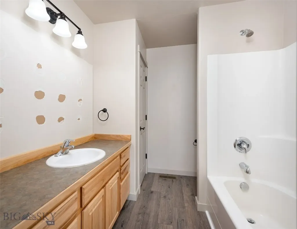 3334 W Babcock Bozeman MT 59718