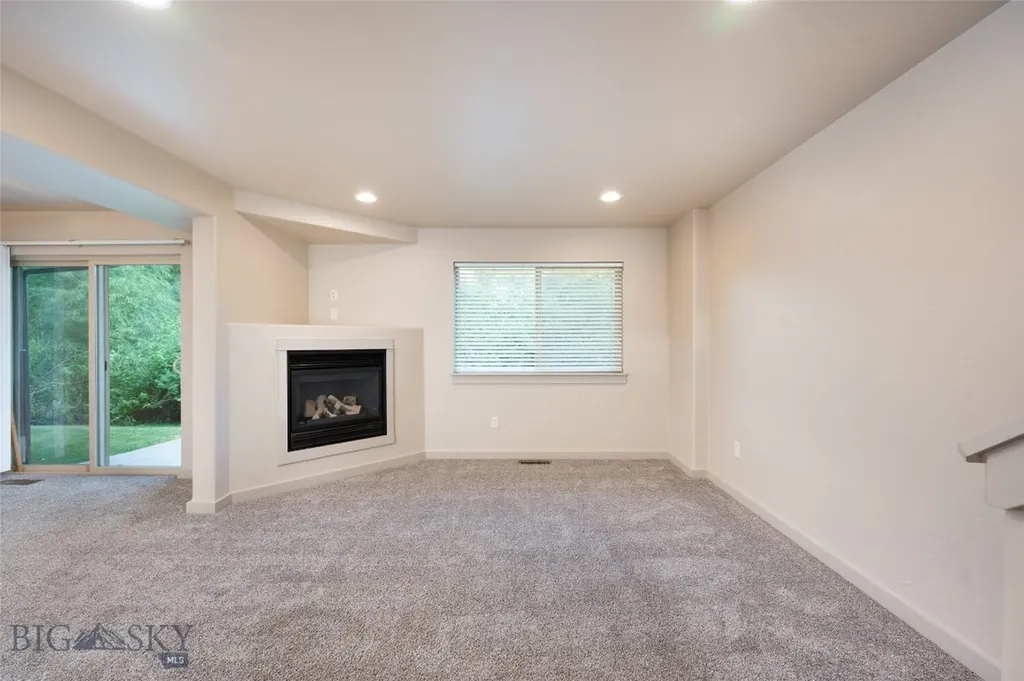 3334 W Babcock Bozeman MT 59718