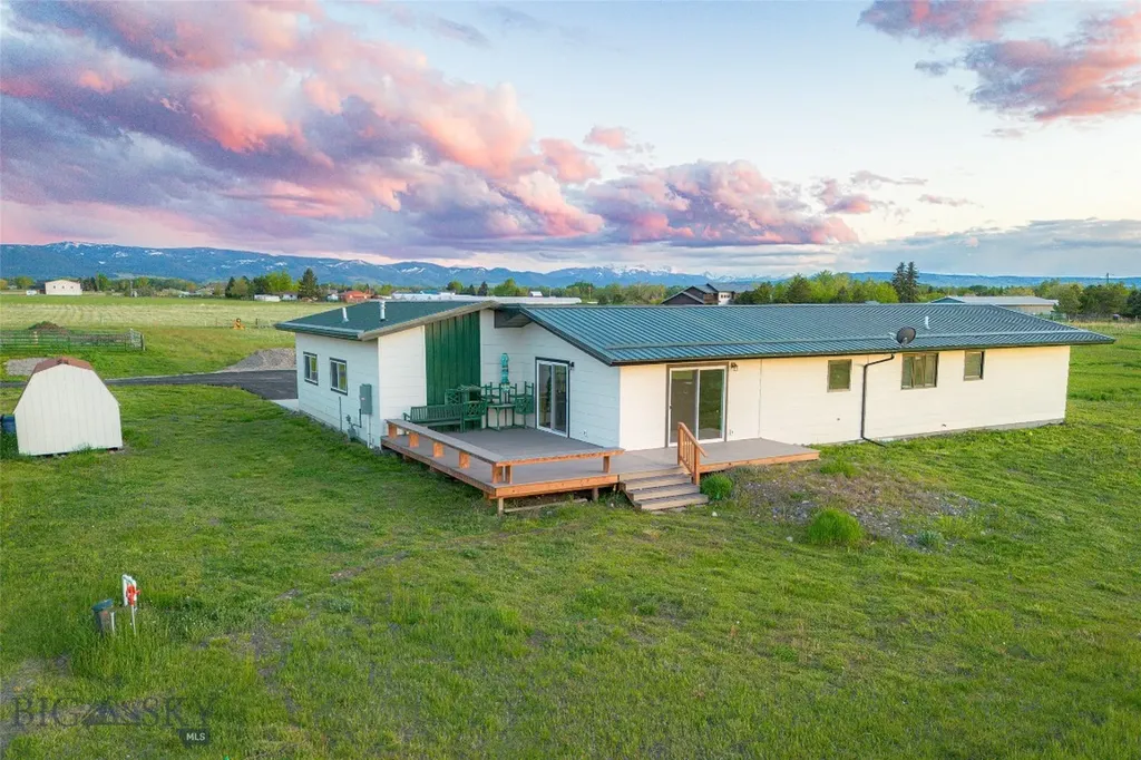745/749 Rocky Road Bozeman MT 59718