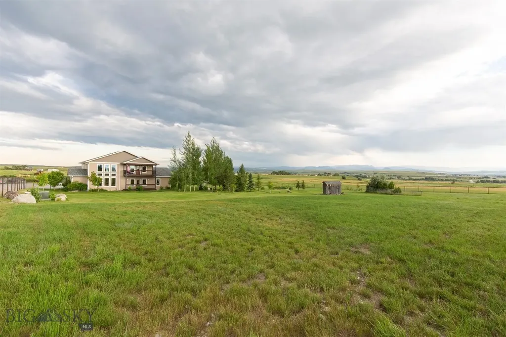 46 Rapelje Road Big Timber MT 59011