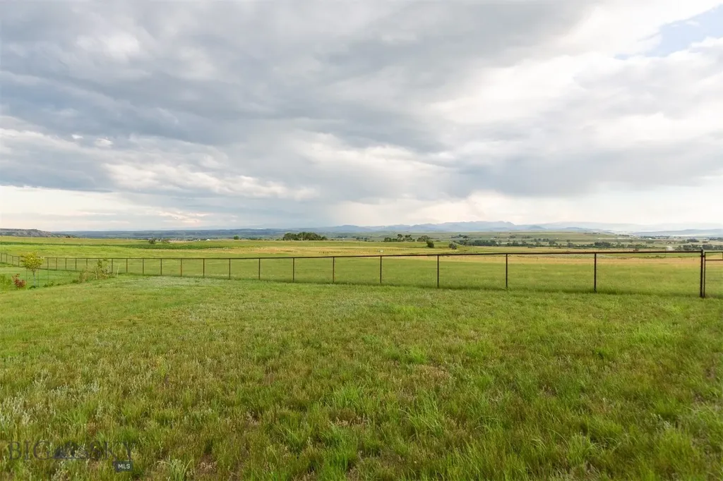 46 Rapelje Road Big Timber MT 59011