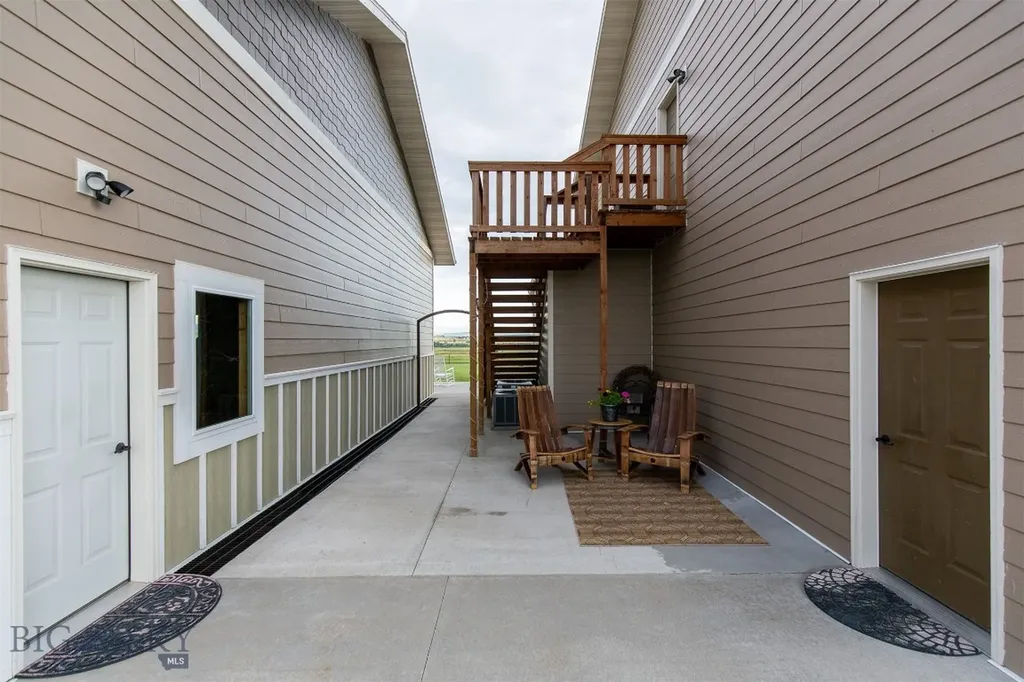 46 Rapelje Road Big Timber MT 59011