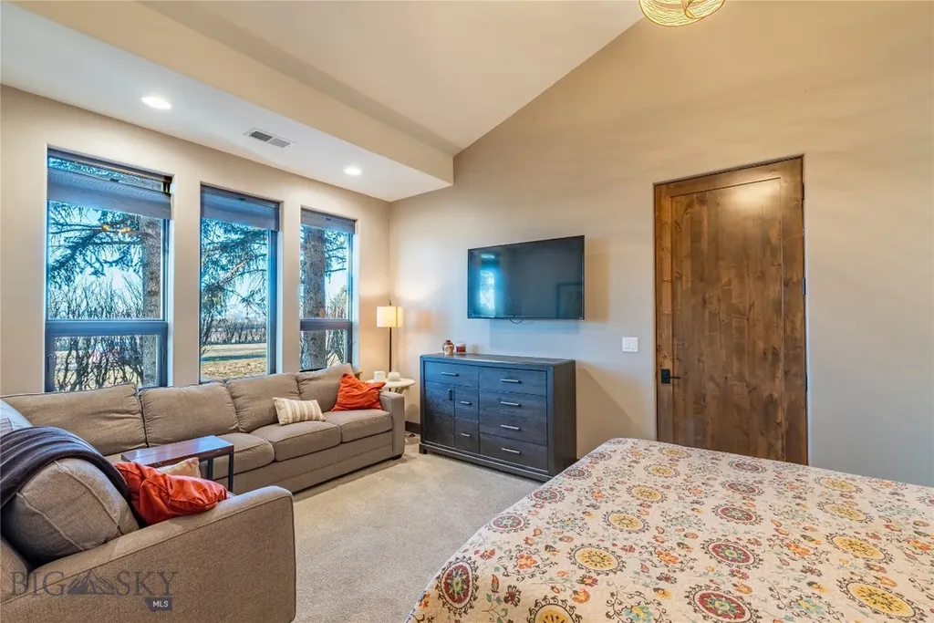 745 Rocky Road Bozeman MT 59718