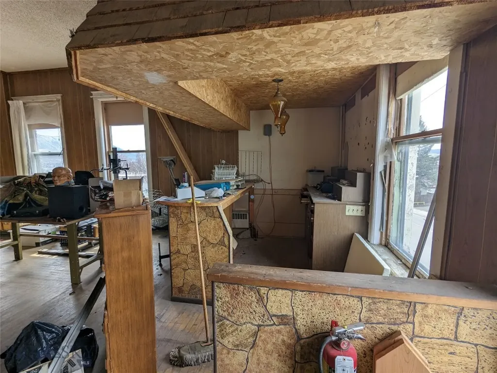 202 S Arizona Street Butte MT 59701