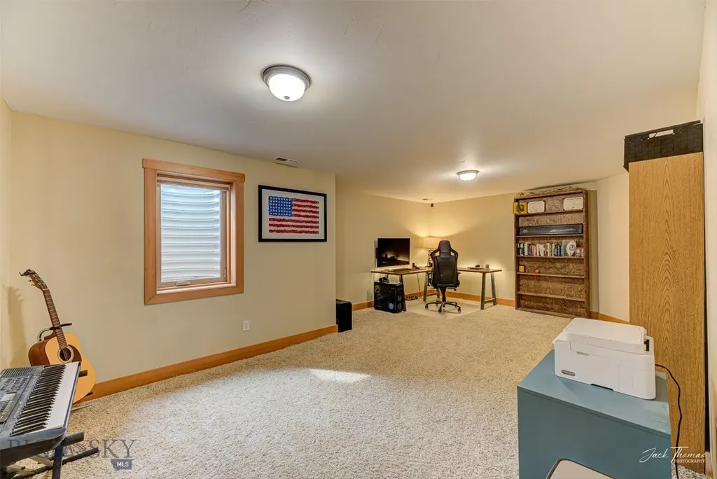 2160 Crested Wheat Loop Helena MT 59635