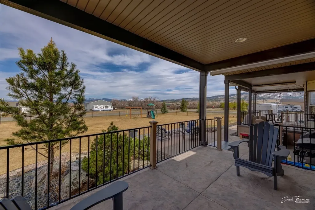 2160 Crested Wheat Loop Helena MT 59635