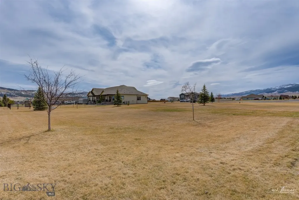 2160 Crested Wheat Loop Helena MT 59635