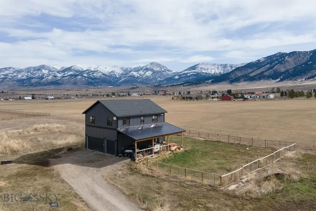 5546 Foster Lane Belgrade MT 59714
