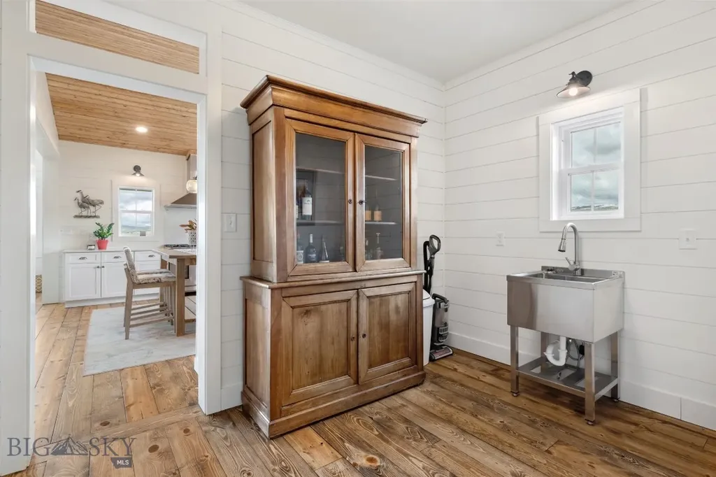 992 Deer Haven Drive Deer Lodge MT 59722