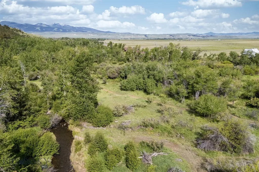 992 Deer Haven Drive Deer Lodge MT 59722