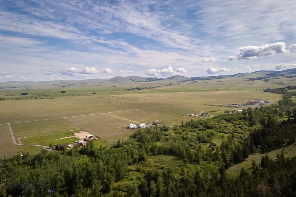 992 Deer Haven Drive Deer Lodge MT 59722