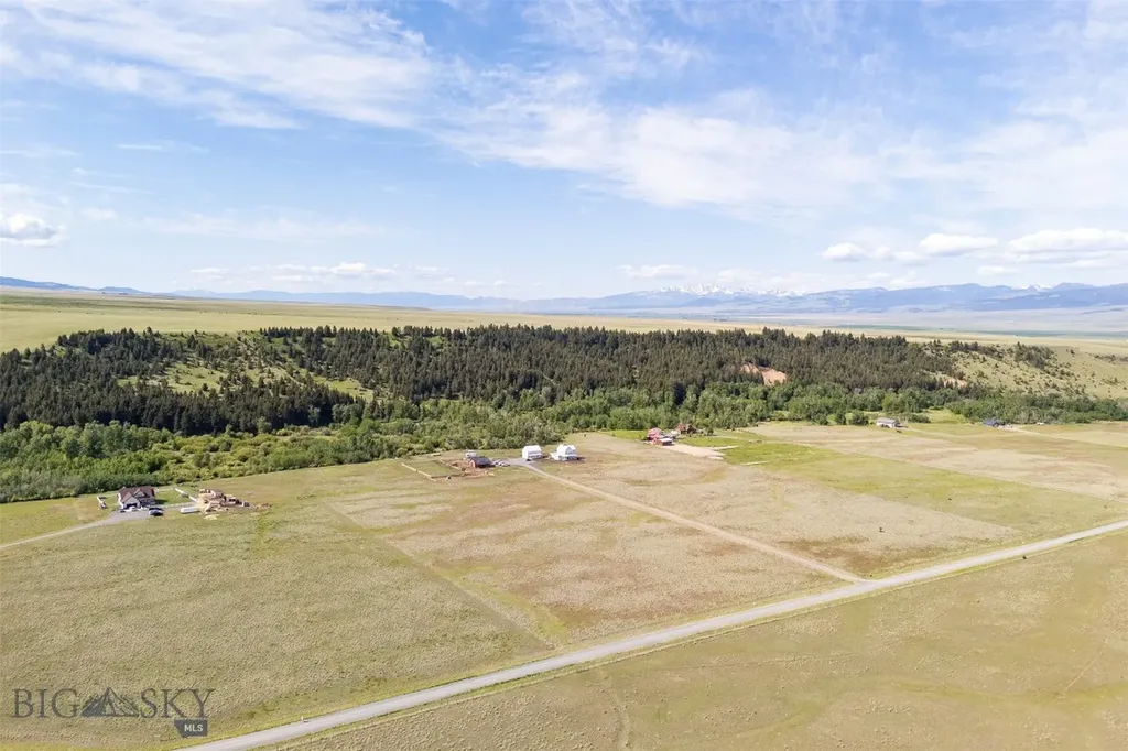 992 Deer Haven Drive Deer Lodge MT 59722