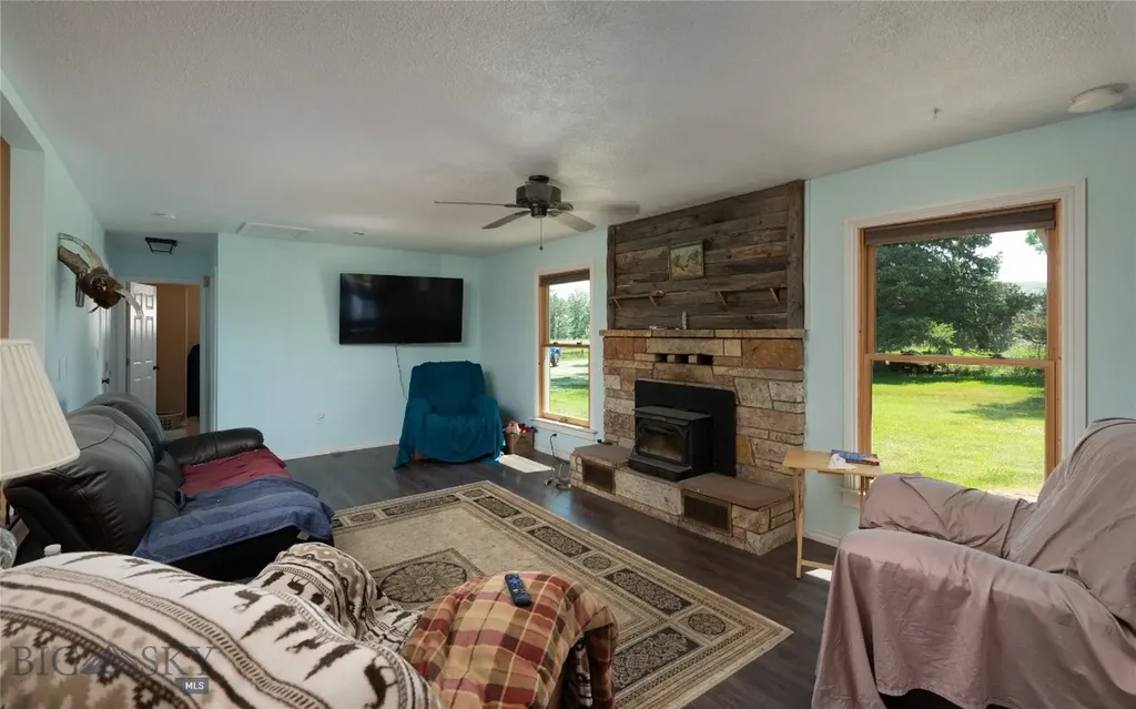2825 & 2830 Highway 78 S Absarokee MT 59001