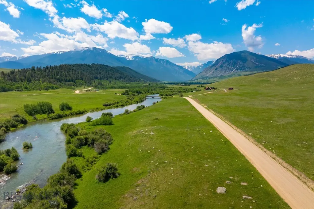 2825 & 2830 Highway 78 S Absarokee MT 59001