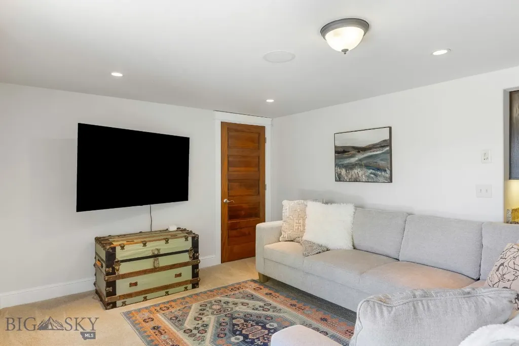 809 W Rocky Creek Bozeman MT 59715