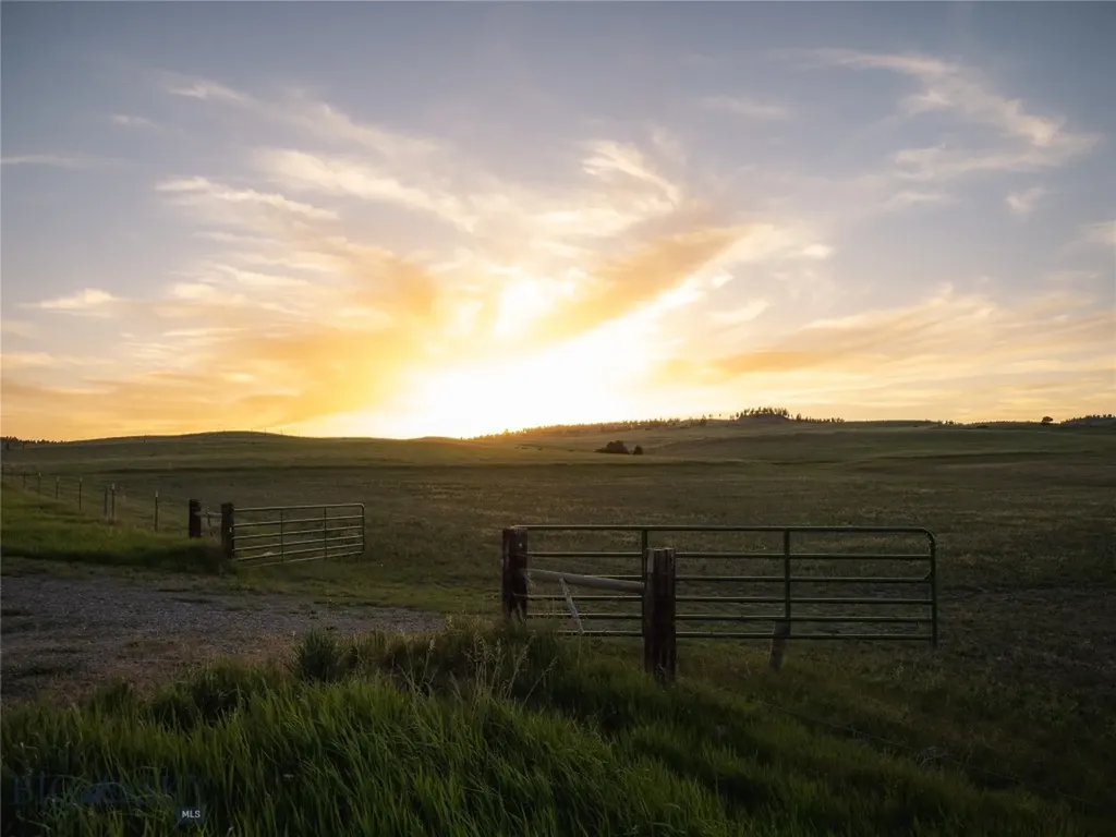 802 Deadmans Canyon Road Reed Point MT 59069