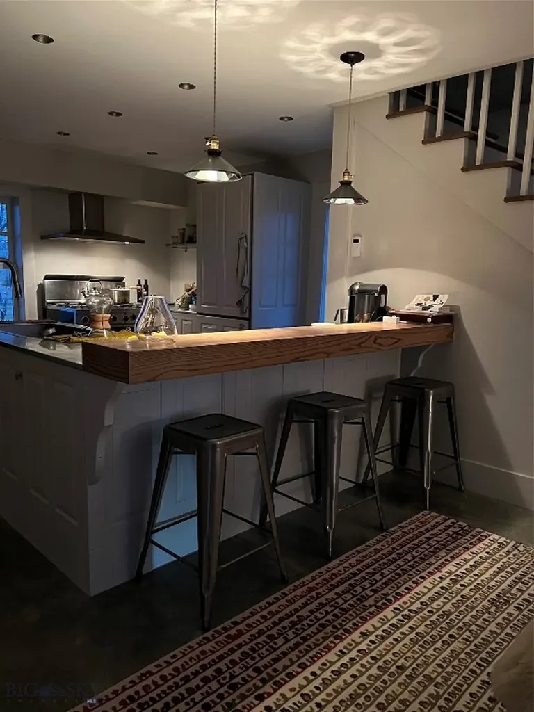 802 Deadmans Canyon Road Reed Point MT 59069