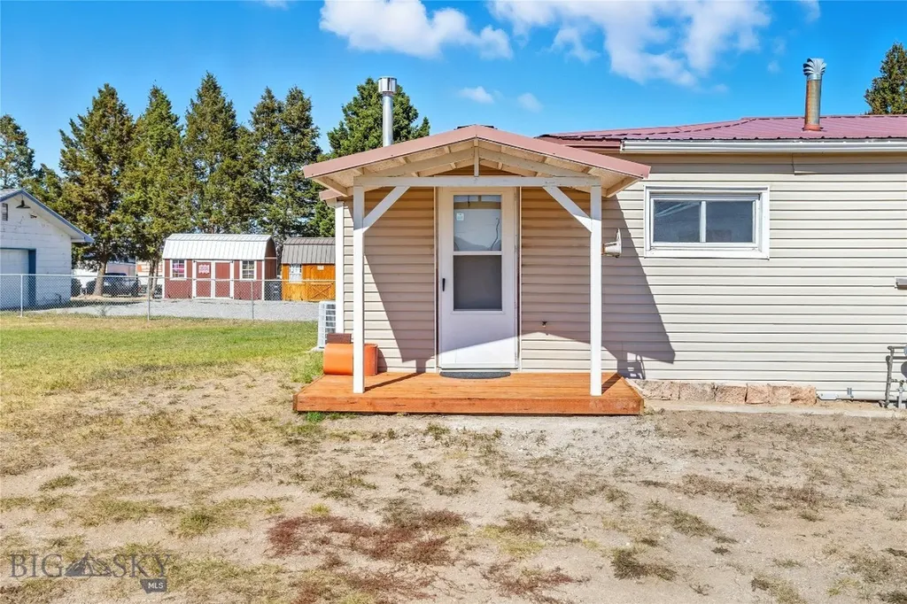 4053 Wynne Butte MT 59701