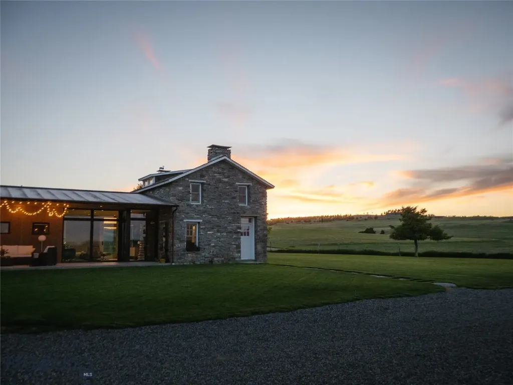 802 Deadmans Canyon Road Reed Point MT 59069
