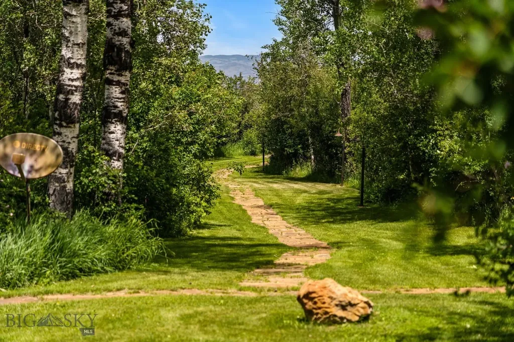 207 Martinez Spring Road Bozeman MT 59718