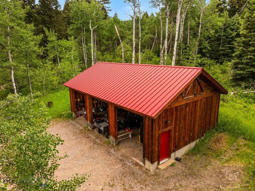 207 Martinez Spring Road Bozeman MT 59718