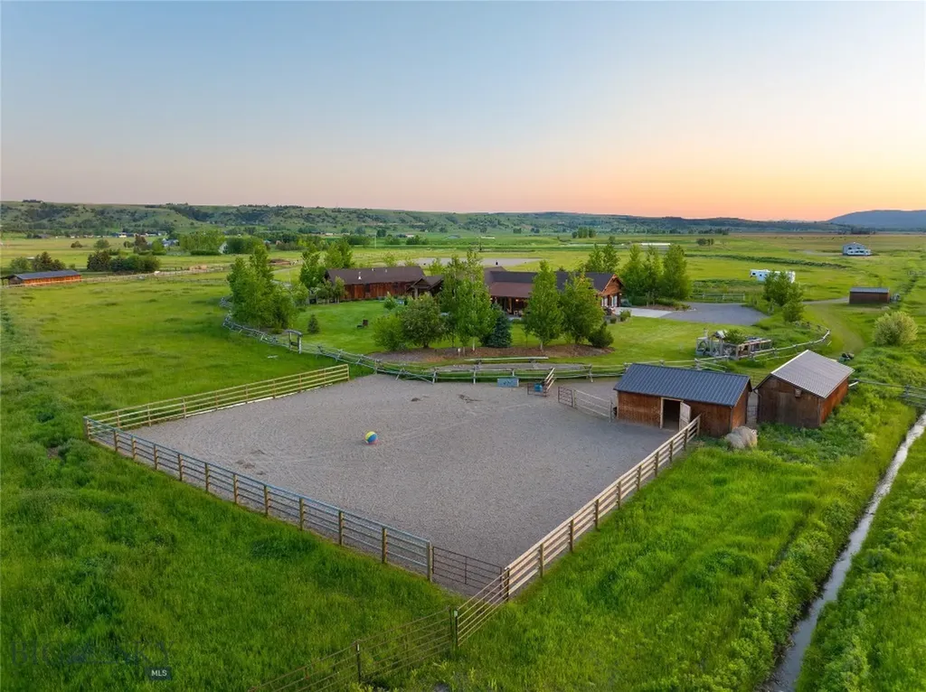 1400 Cottontail Road Gallatin Gateway MT 59730