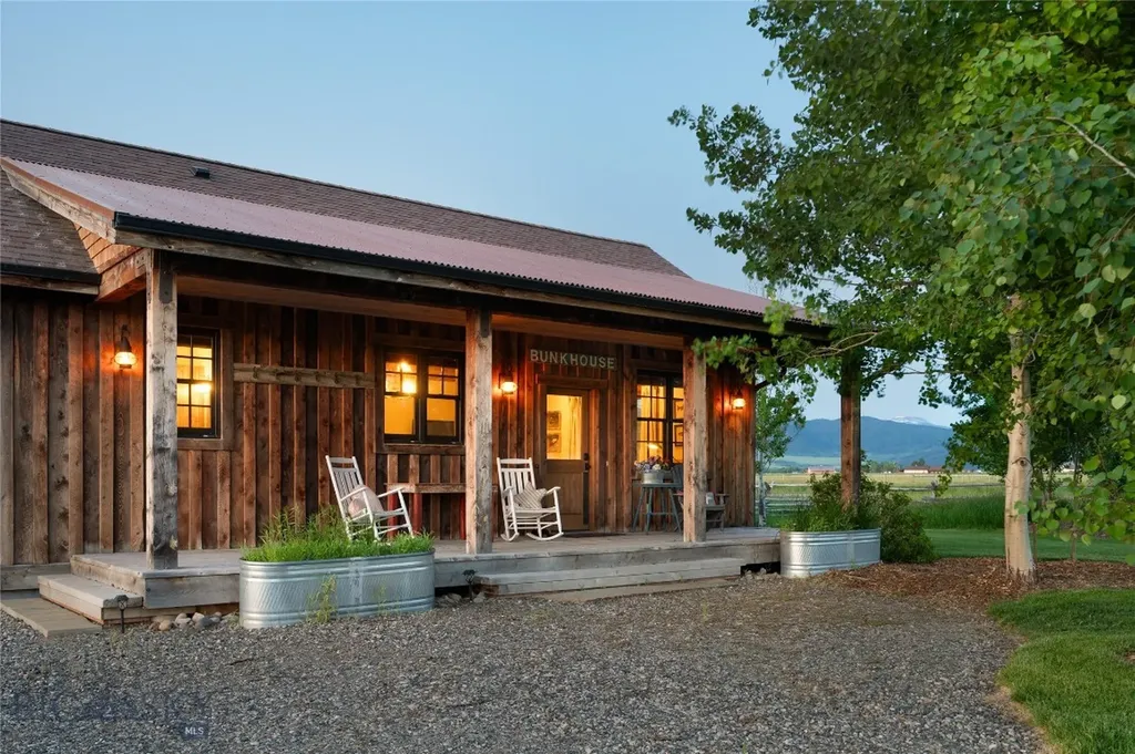 1400 Cottontail Road Gallatin Gateway MT 59730