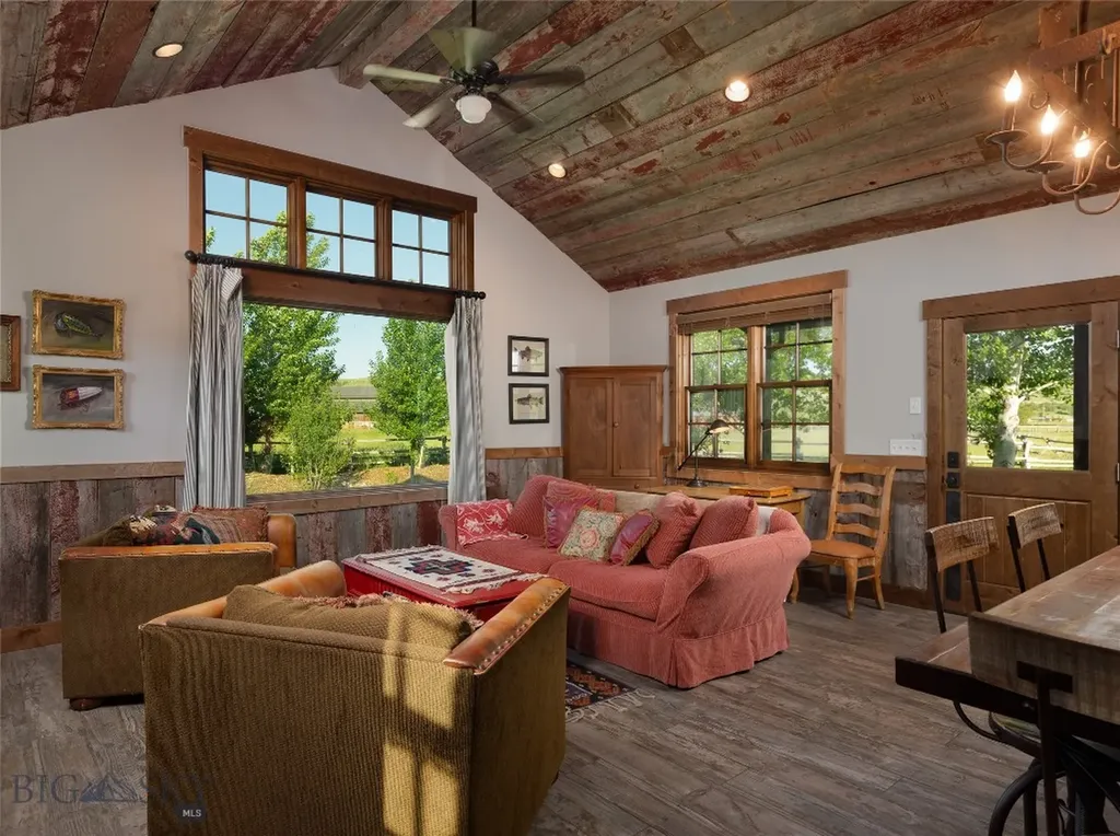 1400 Cottontail Road Gallatin Gateway MT 59730