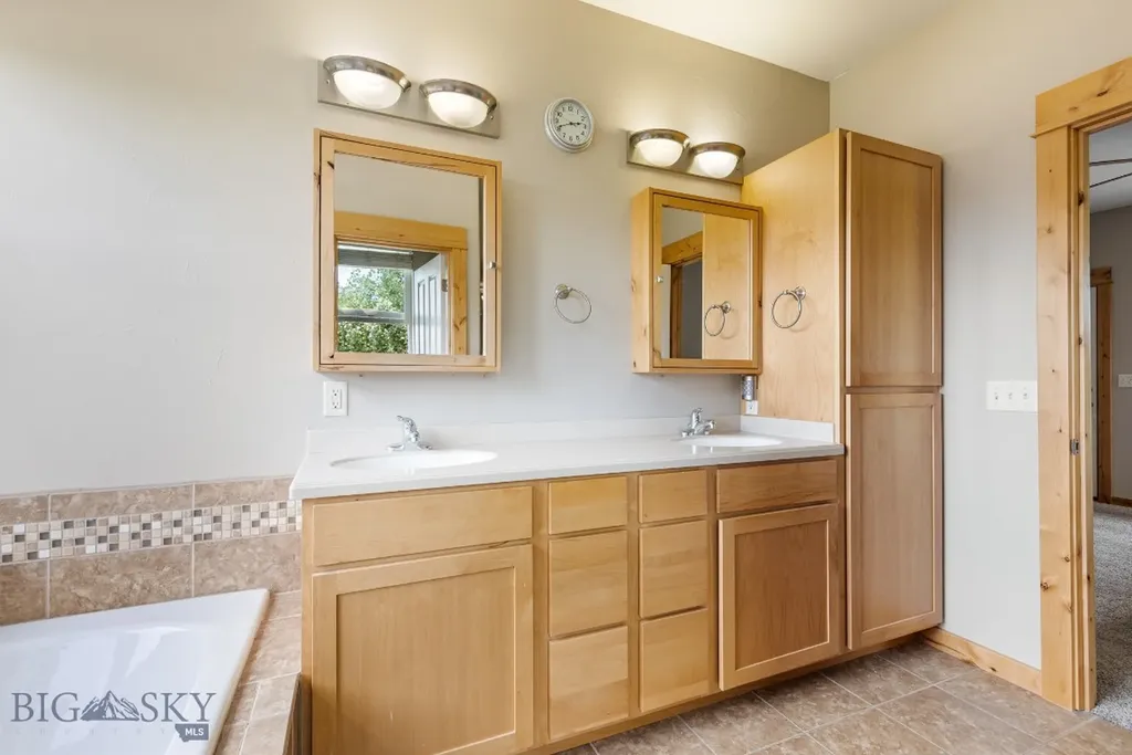 988 Meagher Bozeman MT 59718