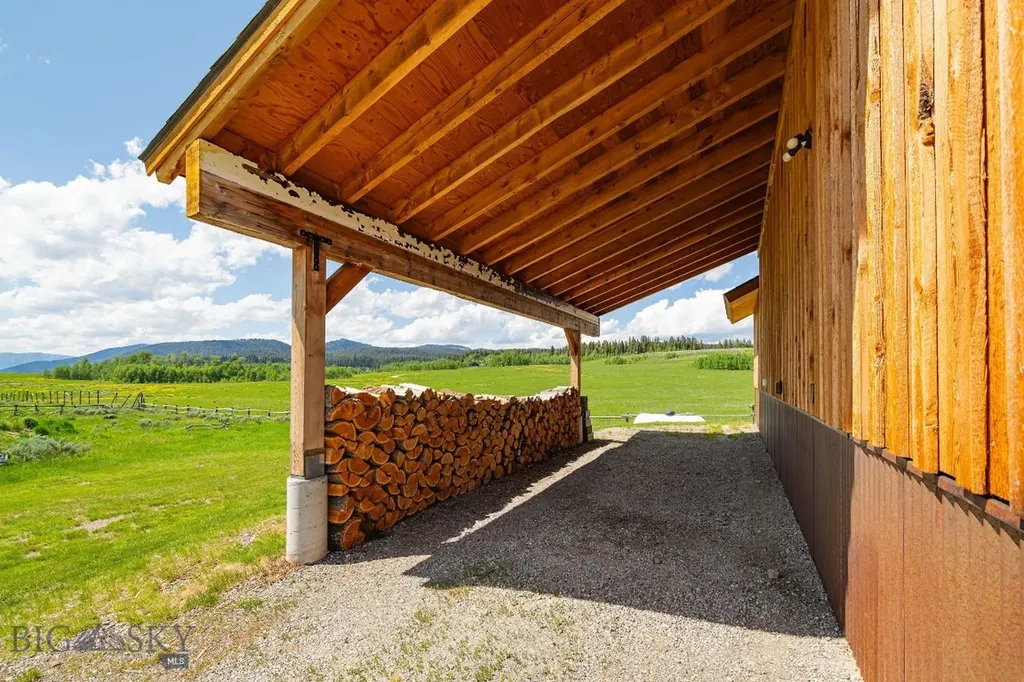 241 Aspen Loop Road West Yellowstone MT 59758