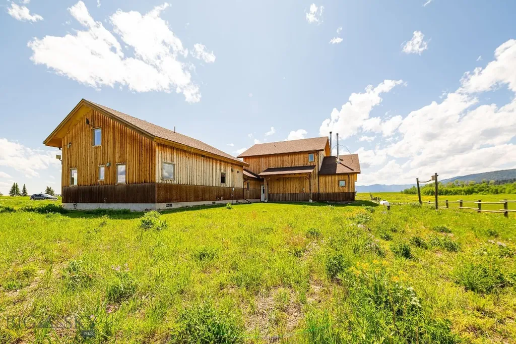 241 Aspen Loop Road West Yellowstone MT 59758
