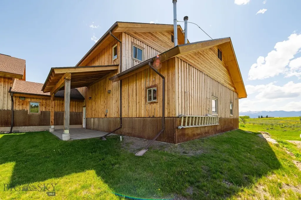 241 Aspen Loop Road West Yellowstone MT 59758