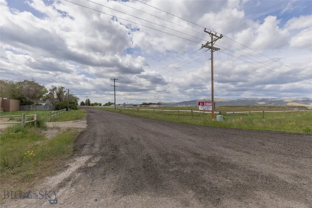 17 Cemetary Townsend MT 59644