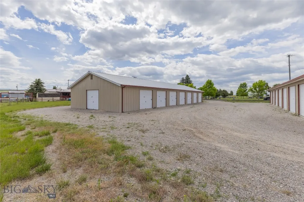 17 Cemetary Townsend MT 59644