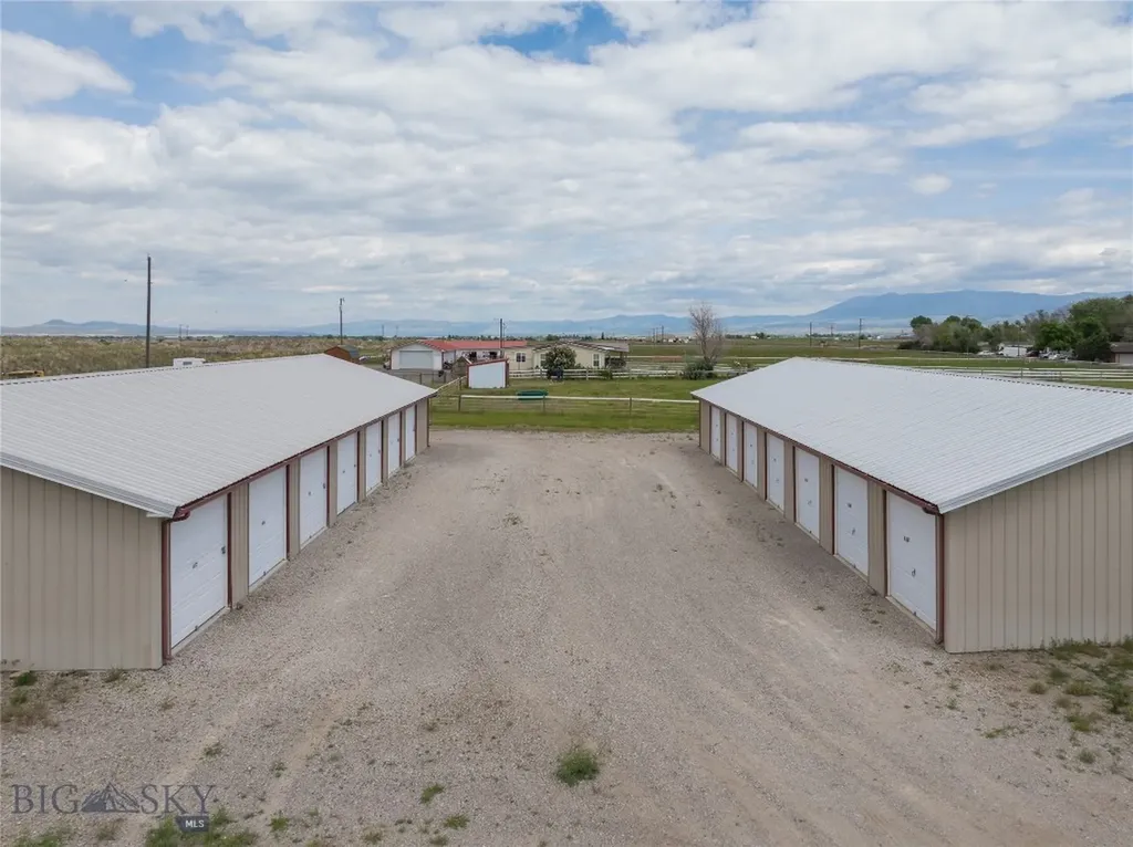 17 Cemetary Townsend MT 59644