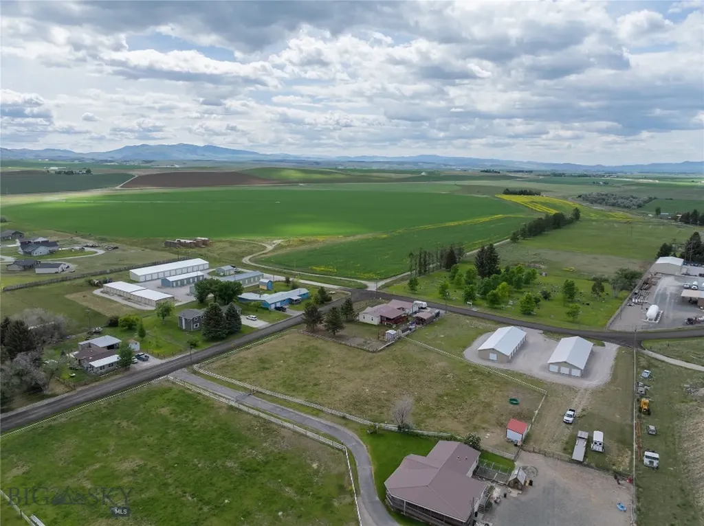 17 Cemetary Townsend MT 59644