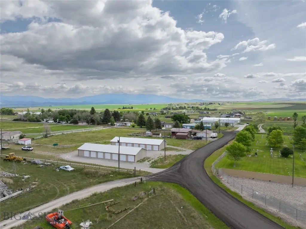 17 Cemetary Townsend MT 59644