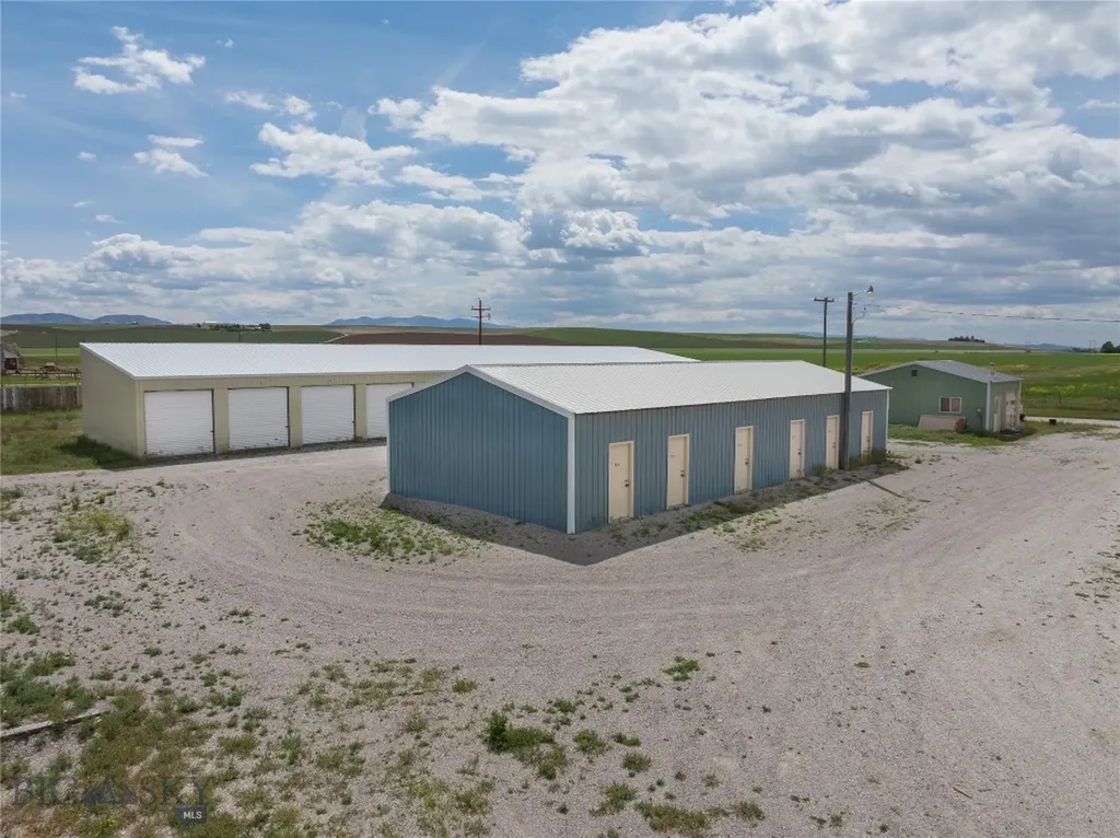 17 Cemetary Townsend MT 59644