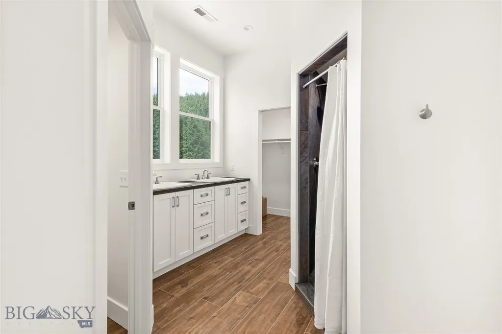 189 Blue Creek Road Heron MT 59844