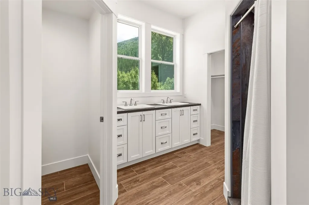 189 Blue Creek Road Heron MT 59844